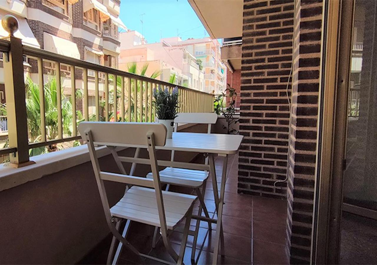 Apartamento Piso Centro Ciudad Club Nautico Torrevieja Exterior foto